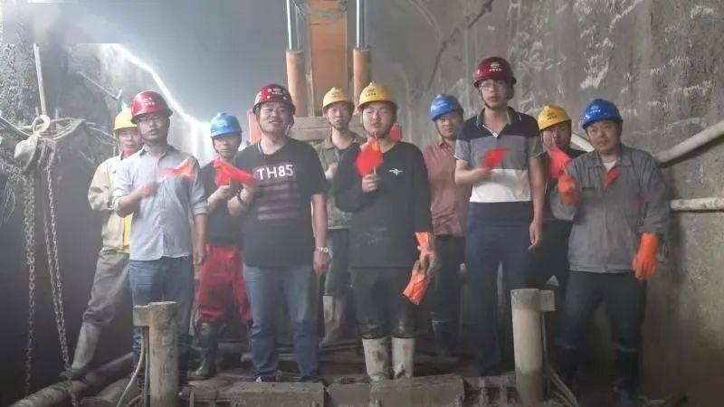 你会选择令你心动的人,还是默默守护你的人?-探讨与分享的红迪网平台